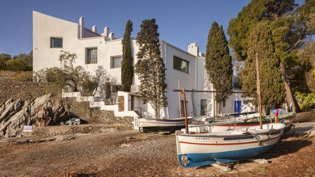 El exterior de la Casa de Salvador Dalí en Portlligat.