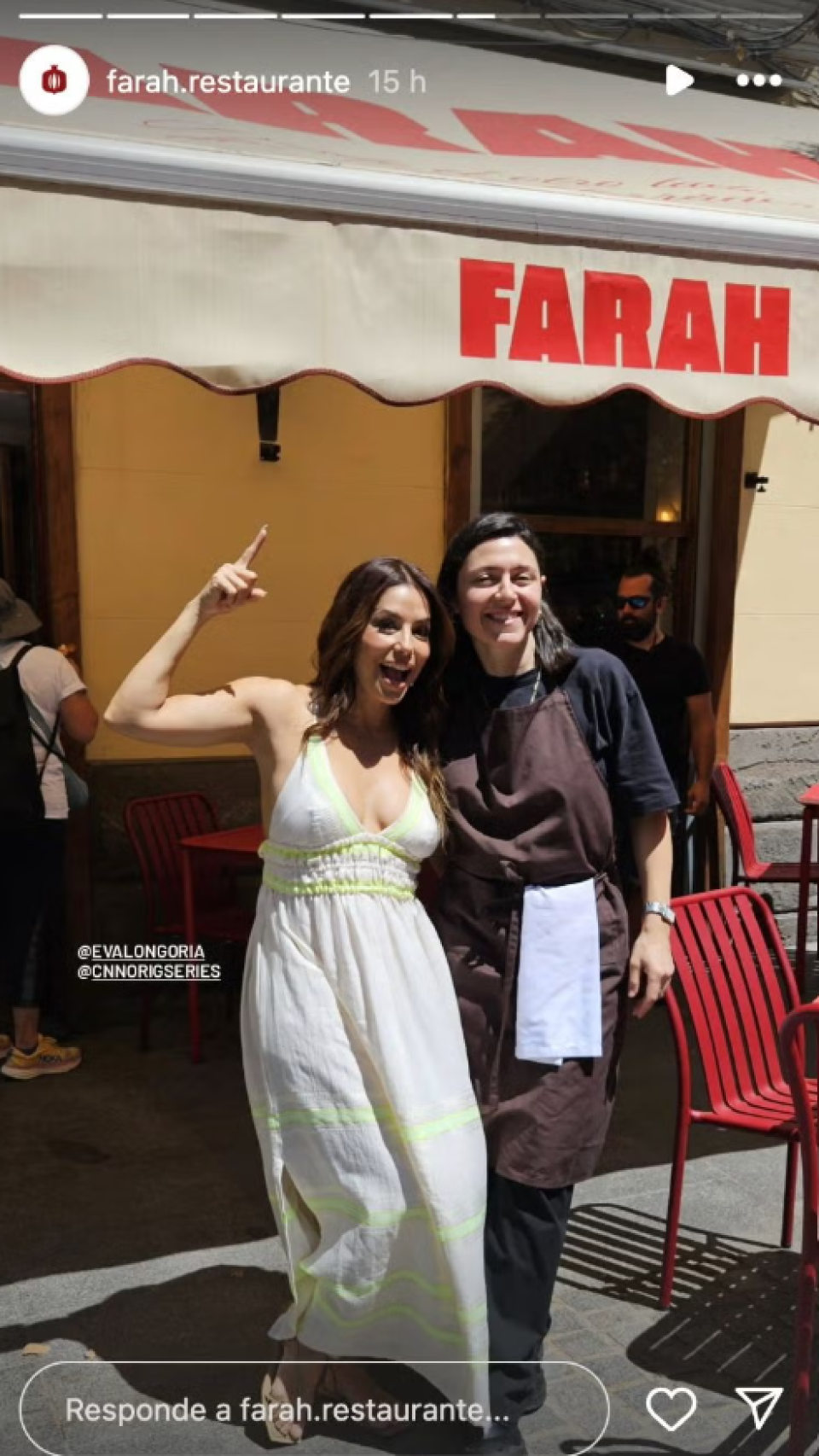 Imagen de una 'storie' de Instagram que retrata el momento de la visita de Eva Longoria a Farah.