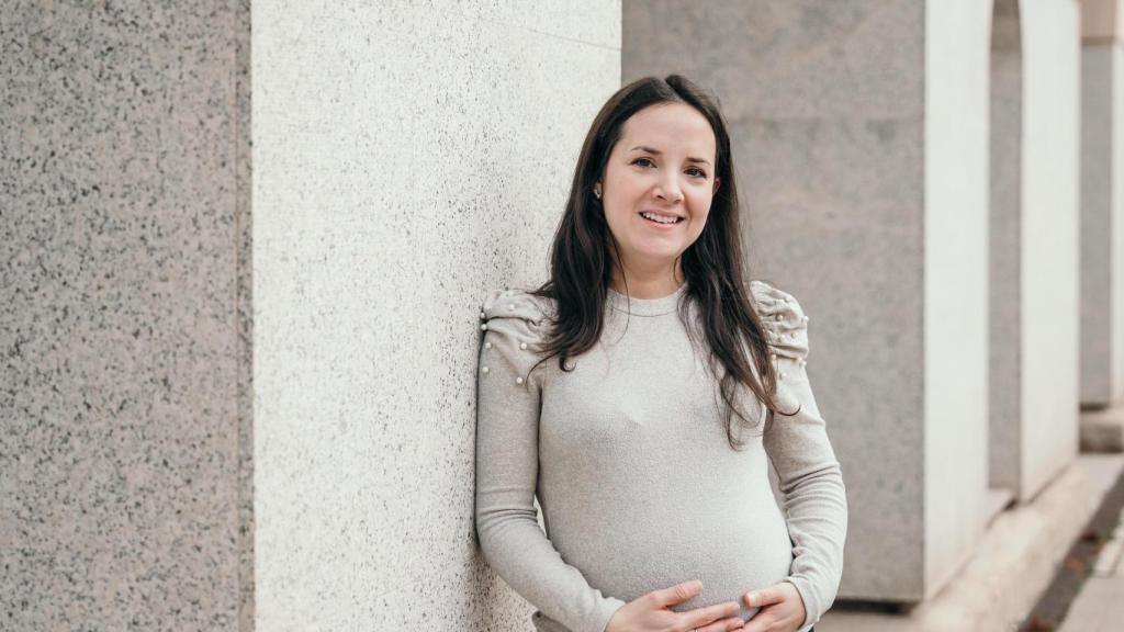 Silvia recibe a Magas en el campus de Leganés de la Universidad Carlos III de Madrid.