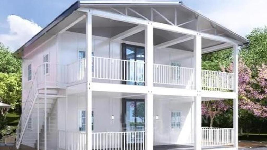 Esta casa prefabricada de Amazon cuenta con 4 dormitorios.