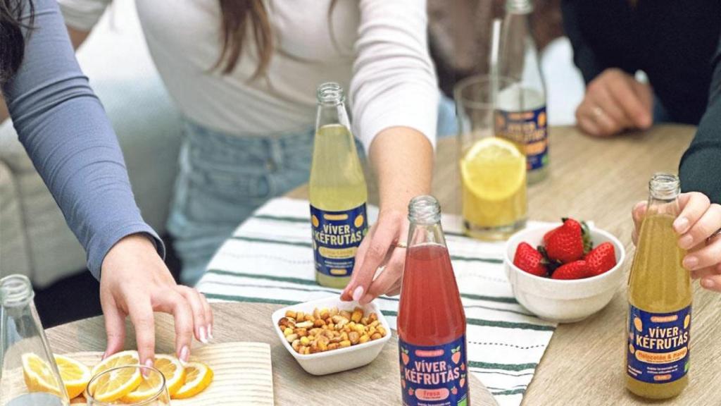 Varios envases de Kéfrutas.