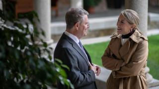 Emiliano García-Page y María Guardiola, este lunes en Mérida.