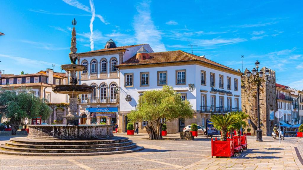 Plaza Largo de Camões, Ponte de Lima (Portugal).
