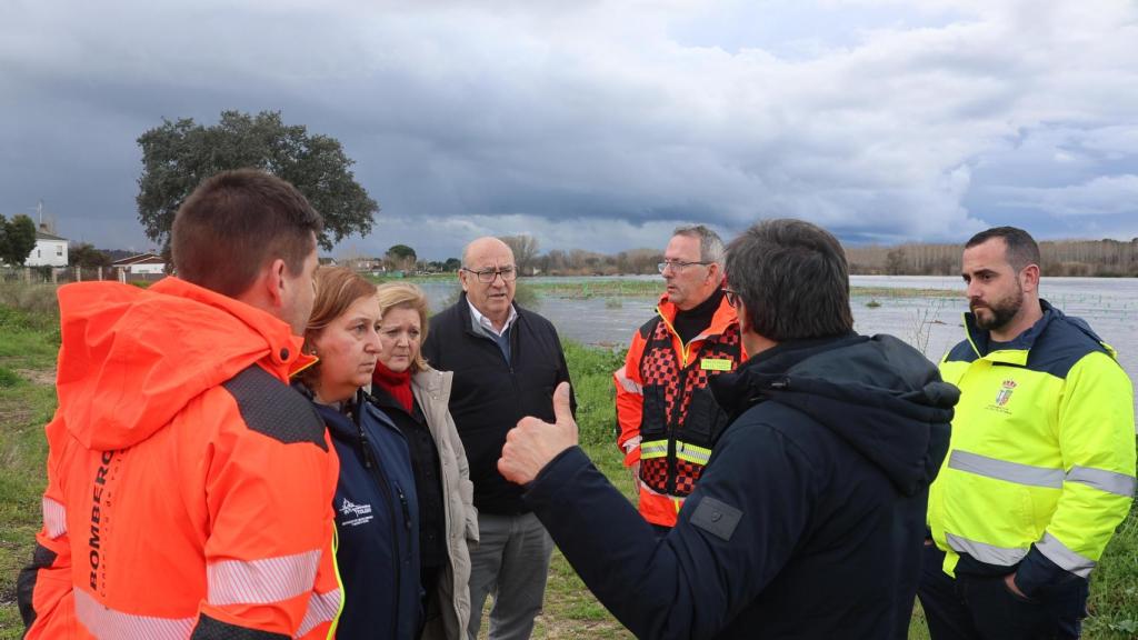 Visita de Conchi Cedillo a Calalberche.