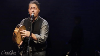 Ángel Lévid actuando.