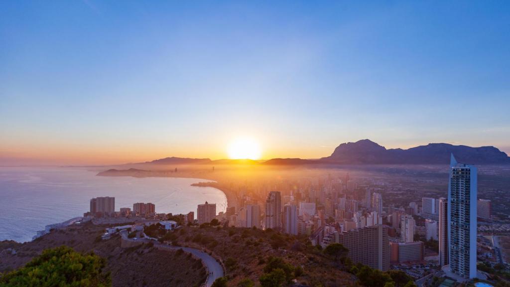 Vistas de Benidorm, en una imagen de Shutterstock.