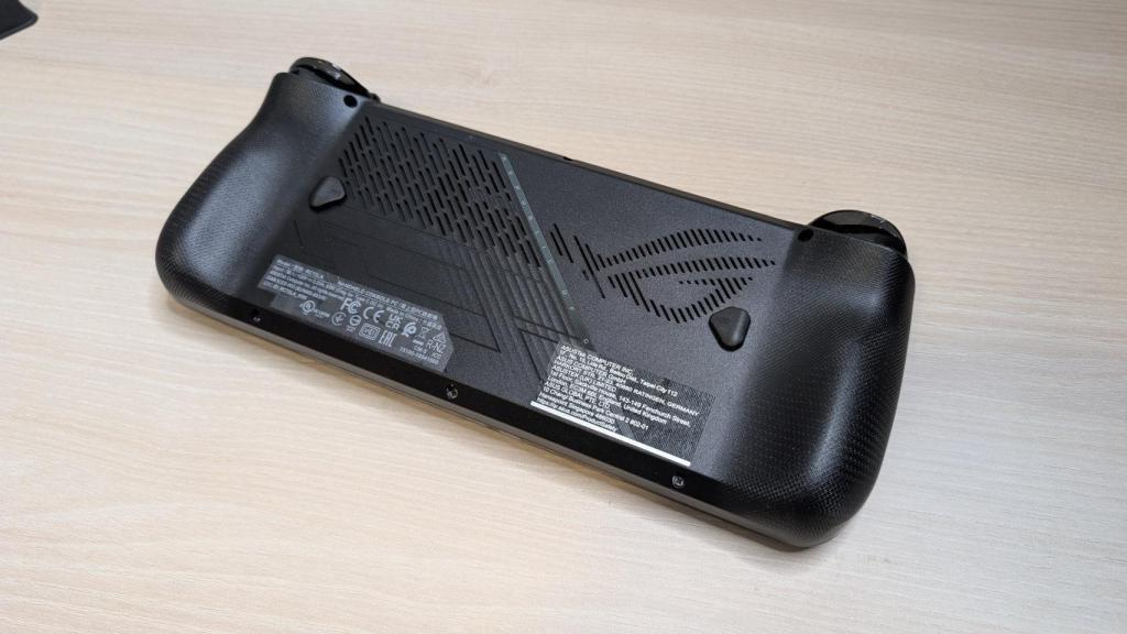 La calidad de la construcción de la ROG Ally X es excelente