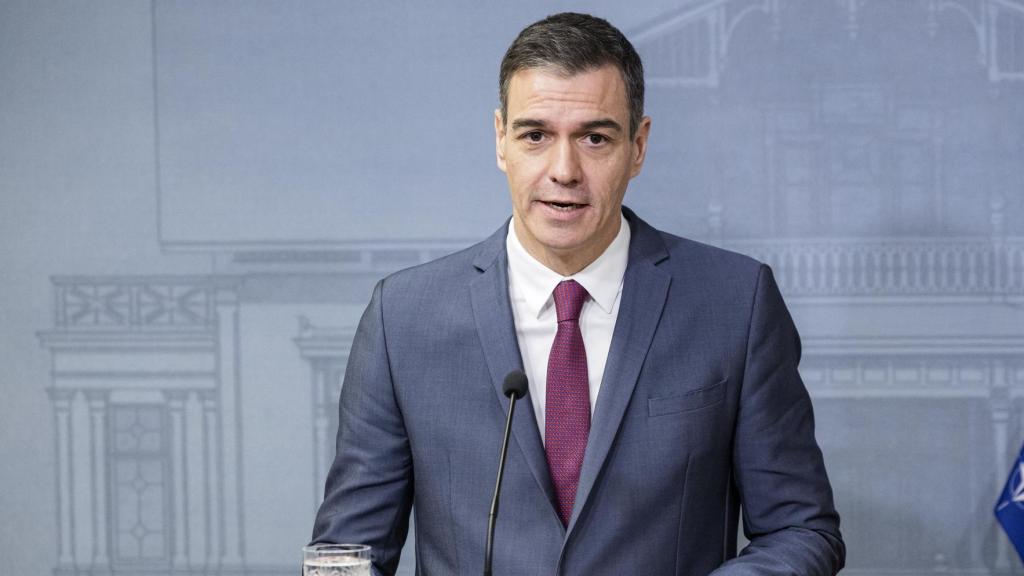 El presidente del Gobierno, Pedro Sánchez, este miércoles en una rueda de prensa desde Helsinki (Finlandia).