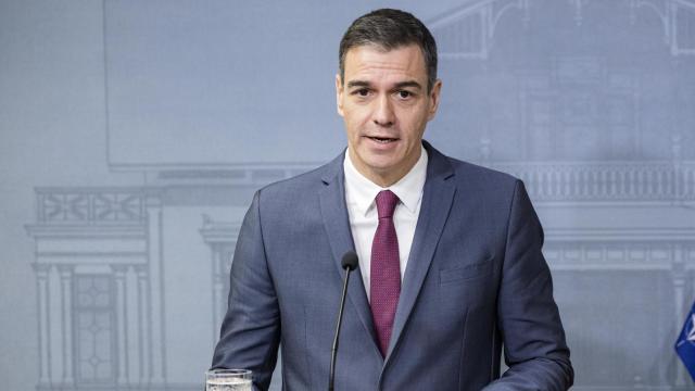 El presidente del Gobierno, Pedro Sánchez, este miércoles en una rueda de prensa desde Helsinki (Finlandia).