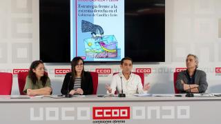 El secretario general de CCOO en Castilla y León, Vicente Andrés, y la abogada del servicio jurídico del sindicato, Lorena Vega, analizan una sentencia del TSJCyL.