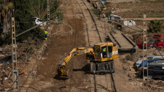 928918017_253650004_1706x960