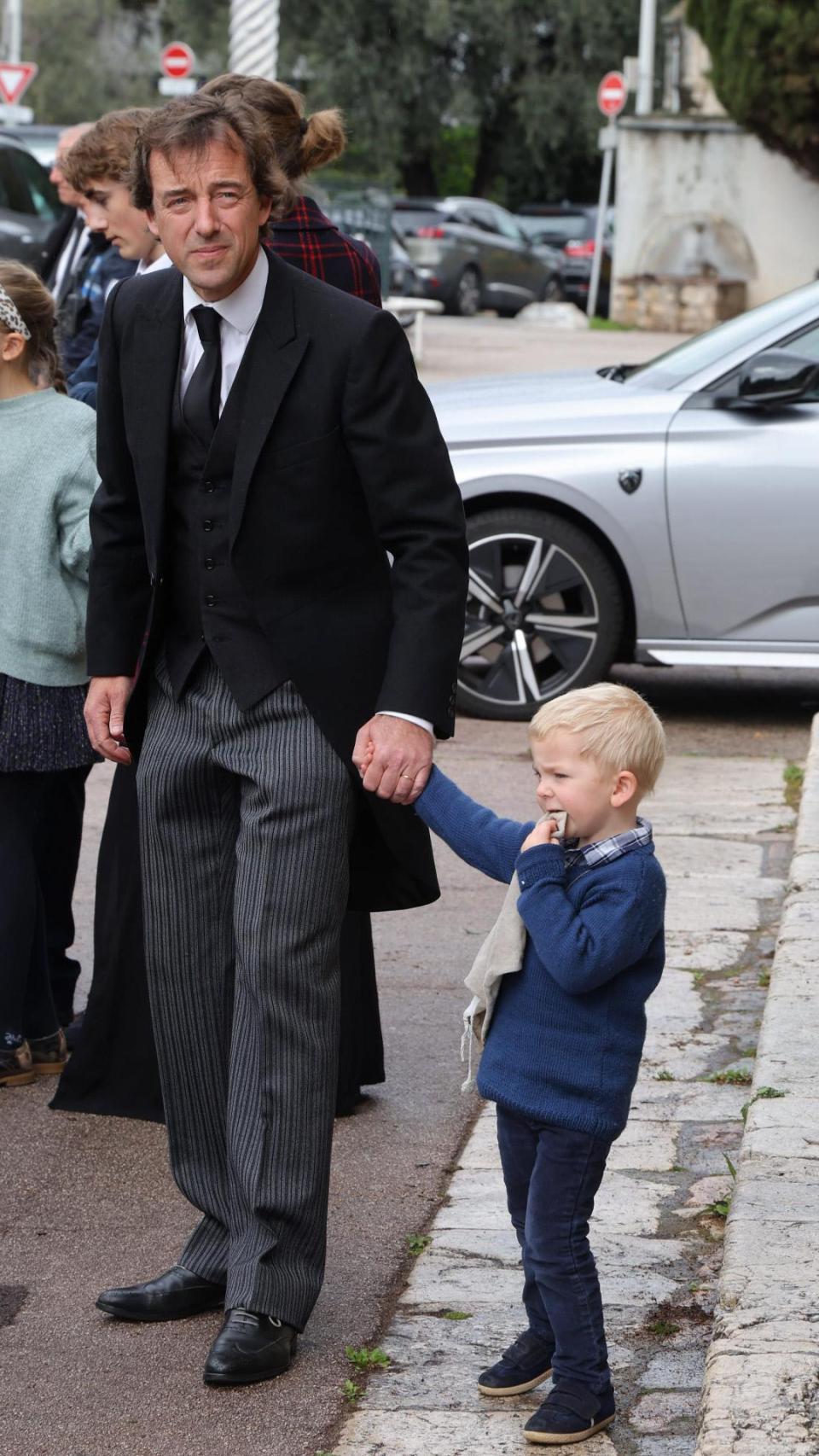 El archiduque Carl-Christian junto al menor de sus hijos.