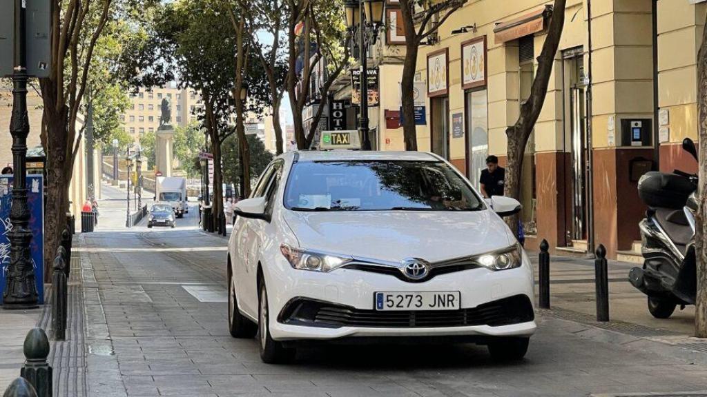 Un taxi en Zaragoza, en una imagen de archivo.