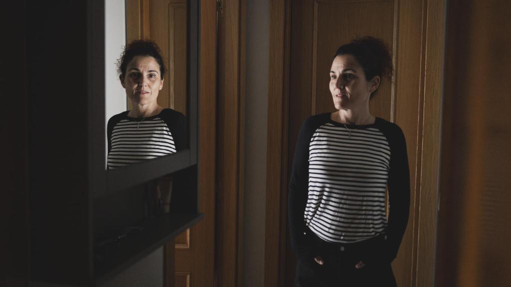 Azmara anhela con el día en el que llegue un tratamiento con el que pueda retomar su vida.