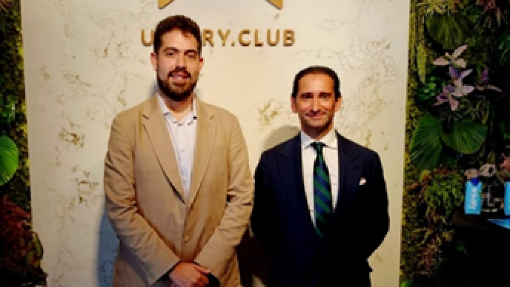 Omar El Founti (CEO de Global Racket) y  Manuel Márquez (director general de Uppery Club).