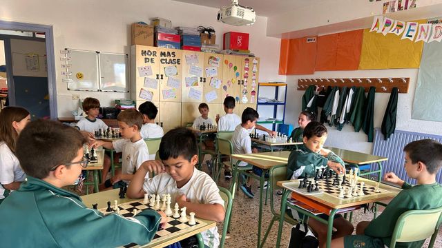 El Colegio Santa María de la Esperanza asegura su continuidad en Pina de Ebro y la comarca