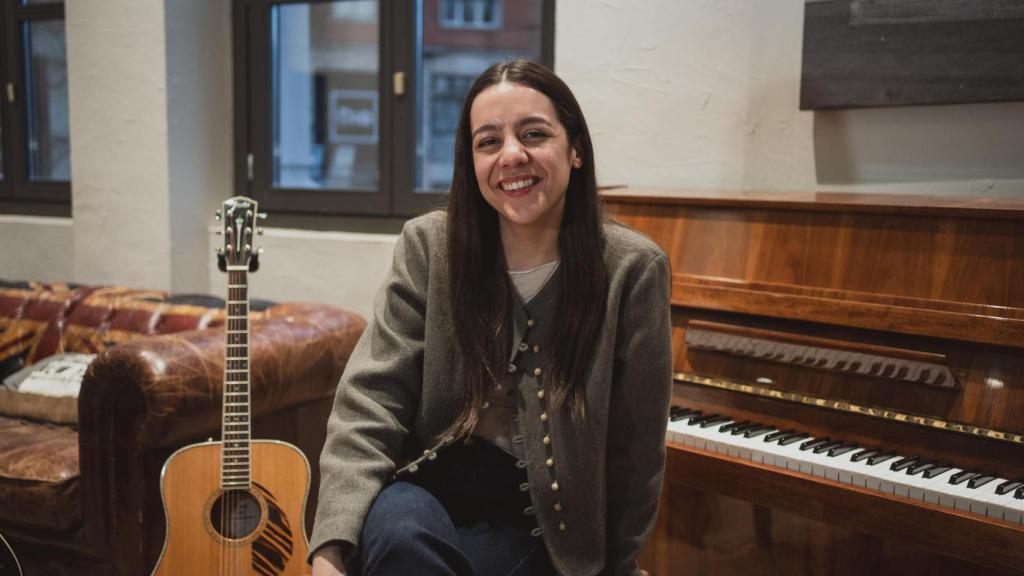 La cantautora canaria  Valeria Castro