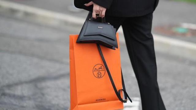 La psicología del color se pone al servicio de las grandes marcas de moda para diferenciarse y crear vínculos únicos