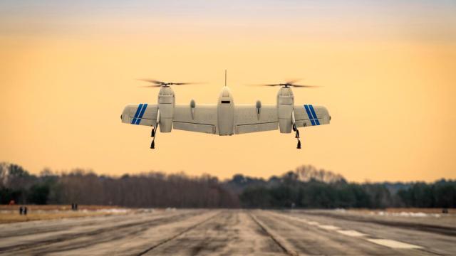 El prototipo de dron de Sikorsky despegando en vertical
