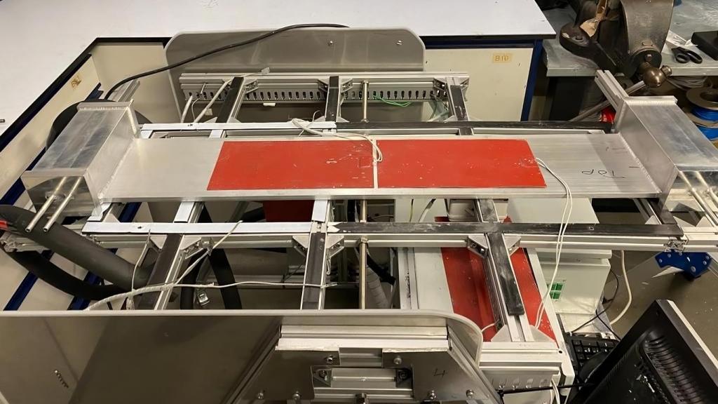 Prototipo de las baterías con refrigeración mejorada en el laboratorio de la Universidad de Brunel