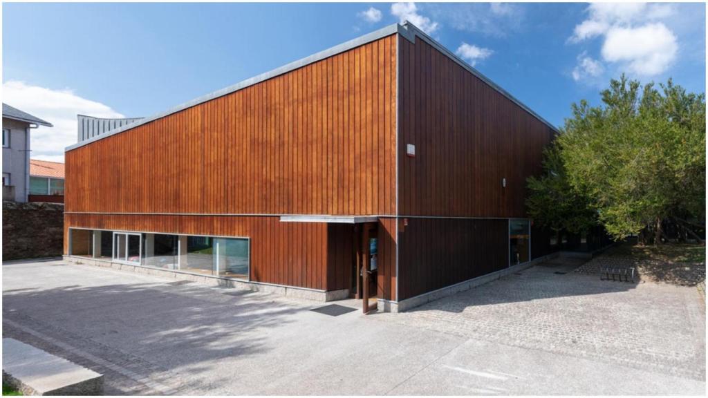 Instalaciones del centro deportivo municipal de Perillo