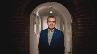 El escritor Lorenzo Silva acaba de presentar la novela 'Las fuerzas contrarias'.