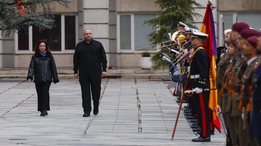 La ministra de Defensa, Margarita Robles, recibe este viernes a su homólogo de Ucrania, Rustem Umérov.