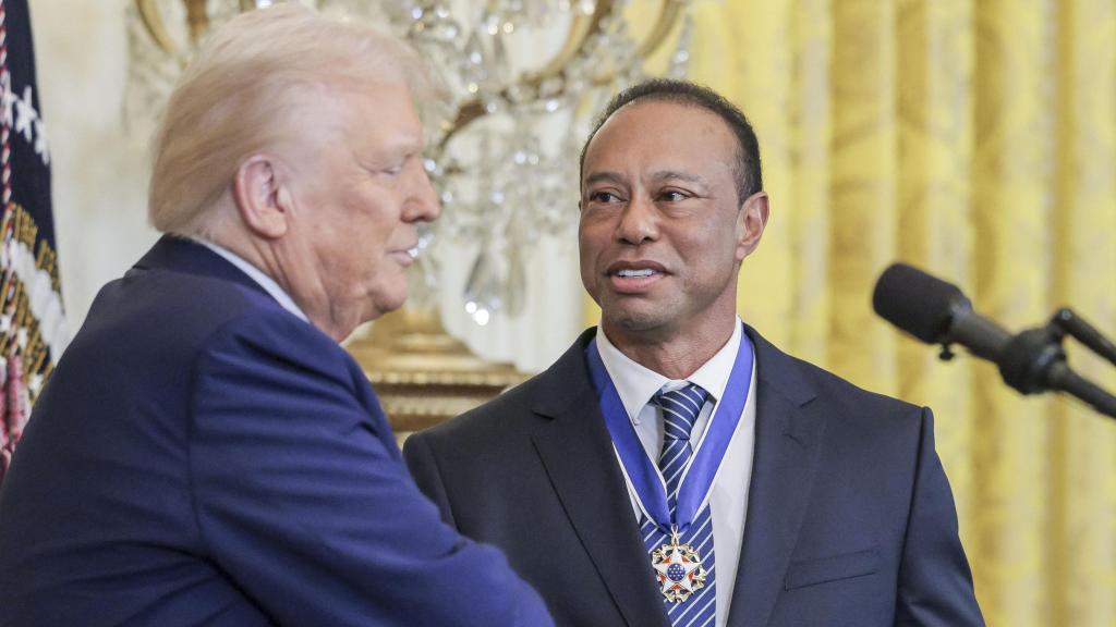 Tiger Woods y el presidente de Estados Unidos, Donald Trump, en la celebración del Mes de la Historia Negra, el pasado 20 de febrero.