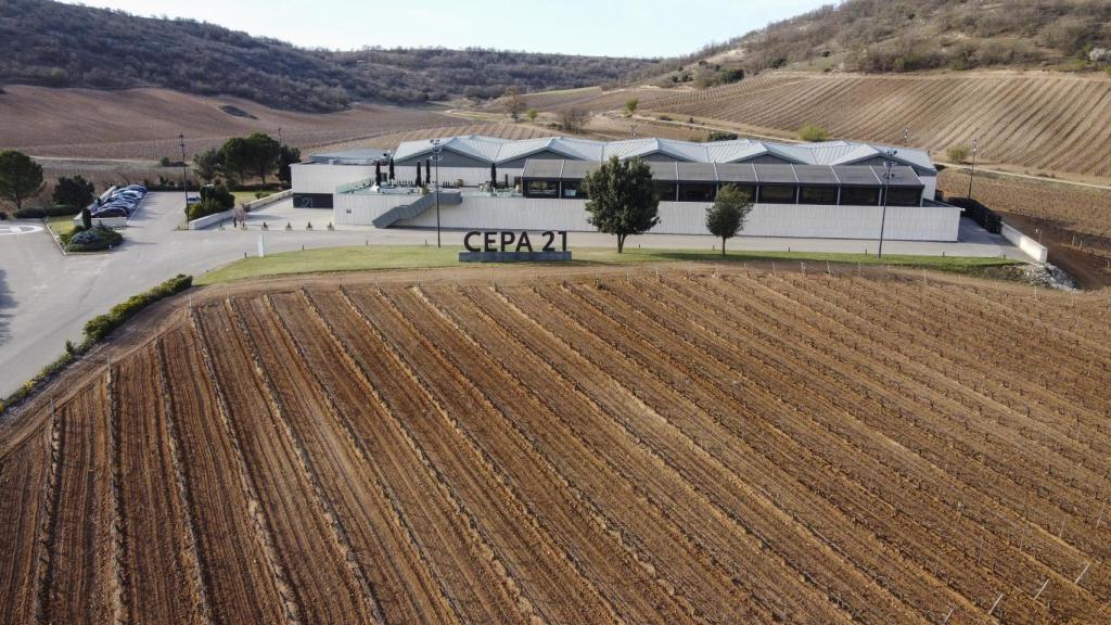 Vista aérea de Bodegas de Cepa 21