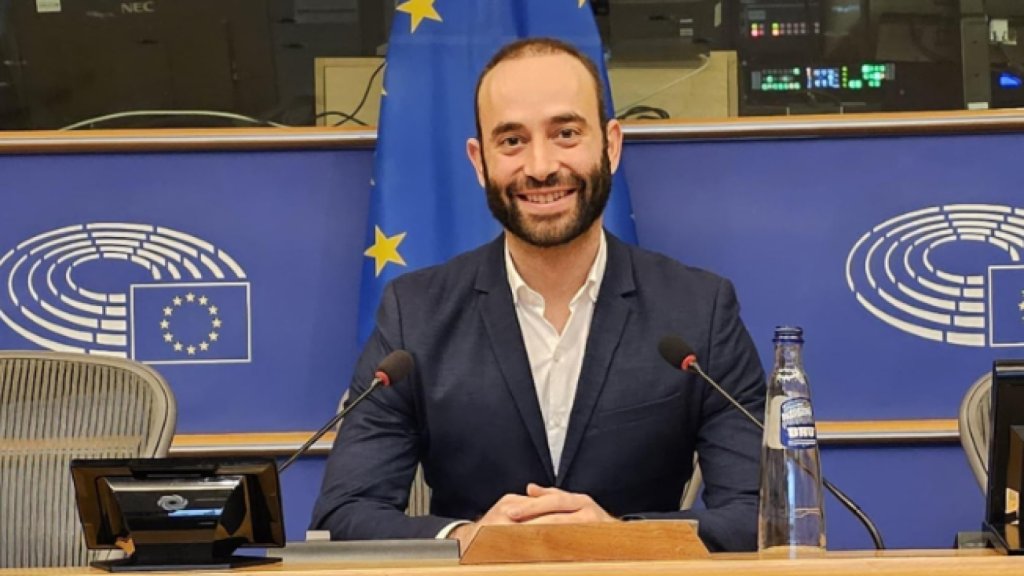 Antón Gómez-Escolar en el Parlamento Europeo.