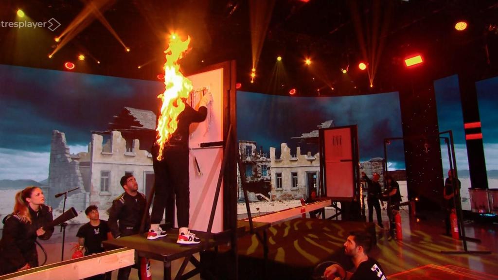 Victoria Federica durante la prueba de quemarse a lo bonzo en 'El desafío'.