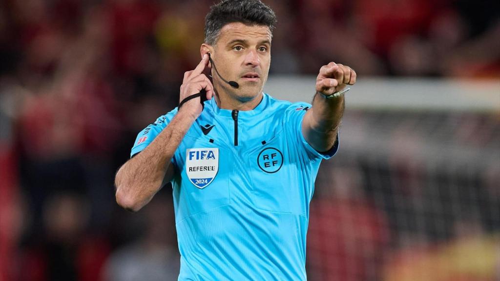 Gil Manzano durante un partido de La Liga esta temporada.