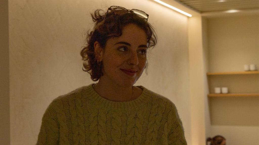 Raquel Cocaño durante unha gravación de Cancrodiario.