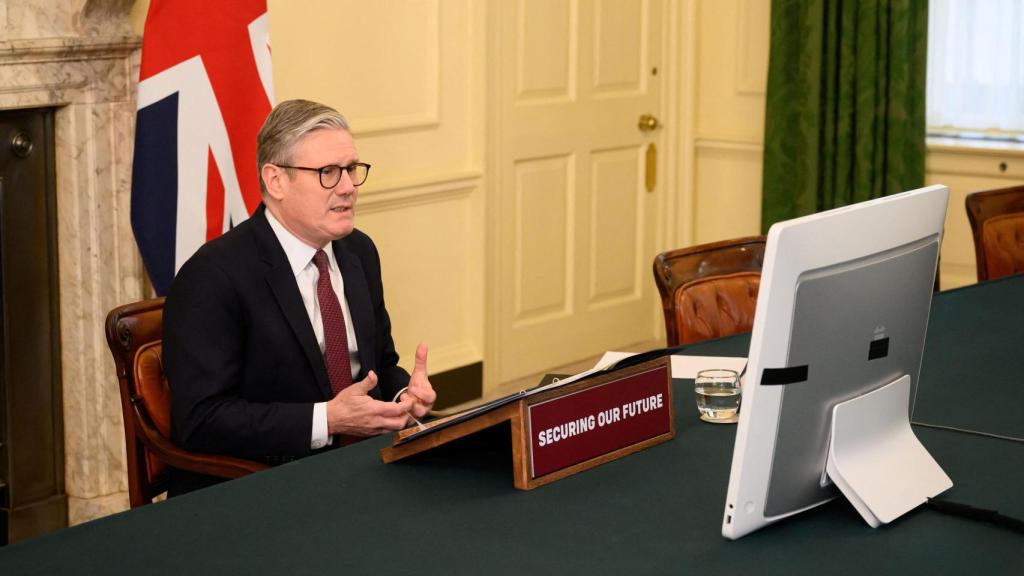 El primer ministro británico, Keir Starmer, en la cumbre telemática de la 'Coalición de Voluntarios'