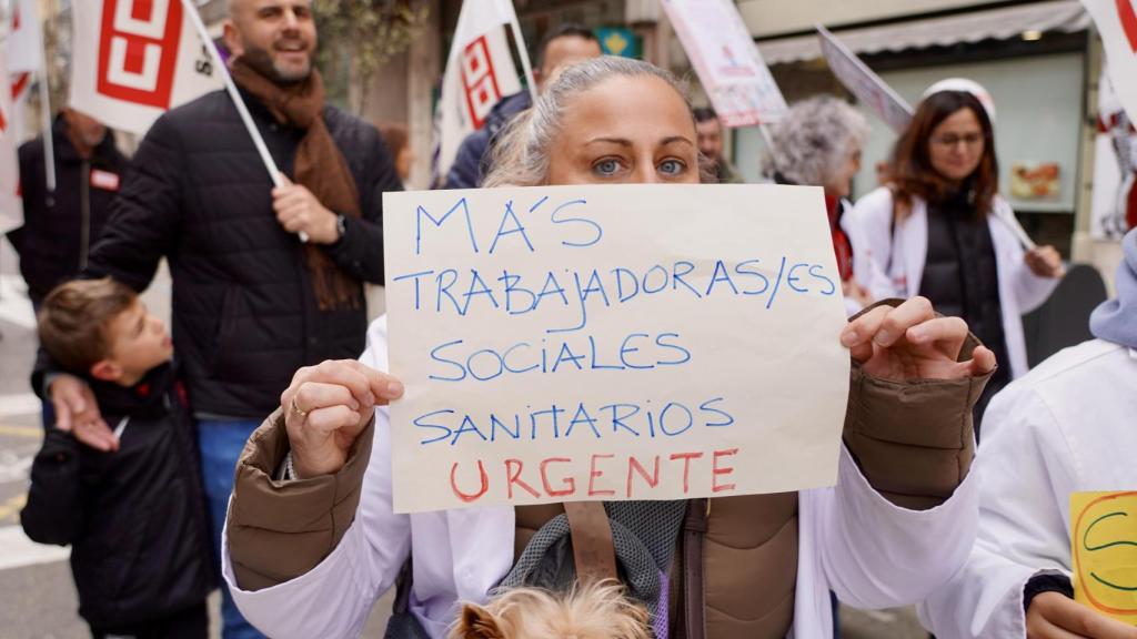 Manifestación bajo el lema ‘Defendamos nuestra sanidad pública. Defendamos nuestros derechos’.