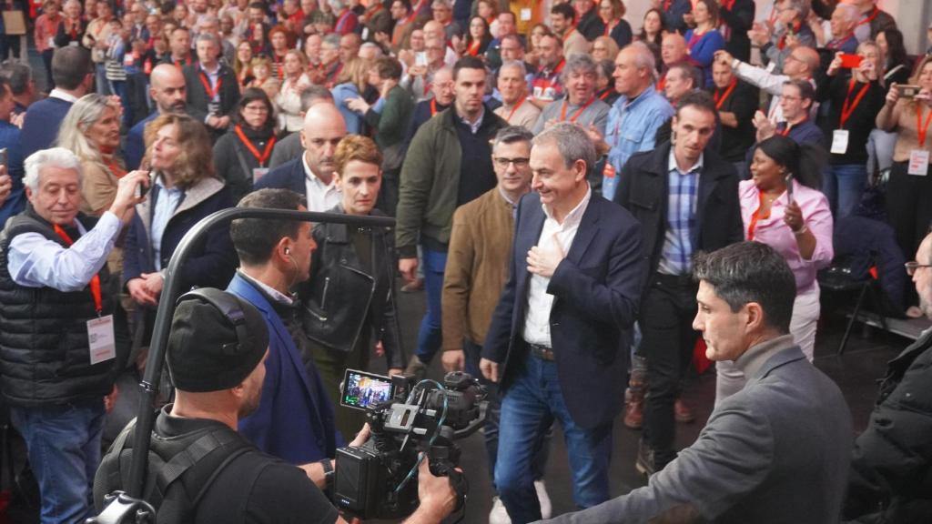 Zapatero y Bolaños, a su entrada al Congreso.