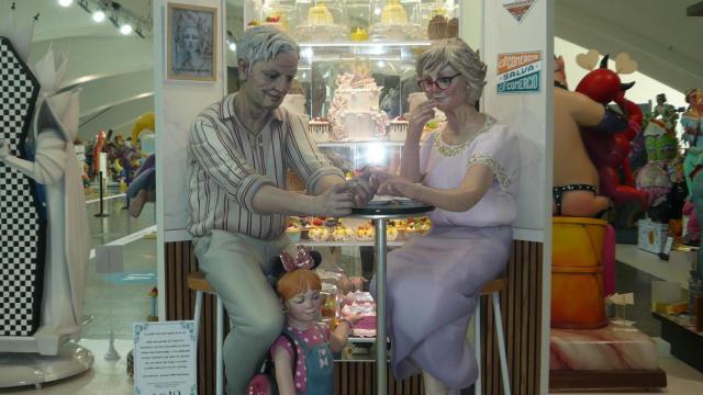 'Ninot' indultado. EE