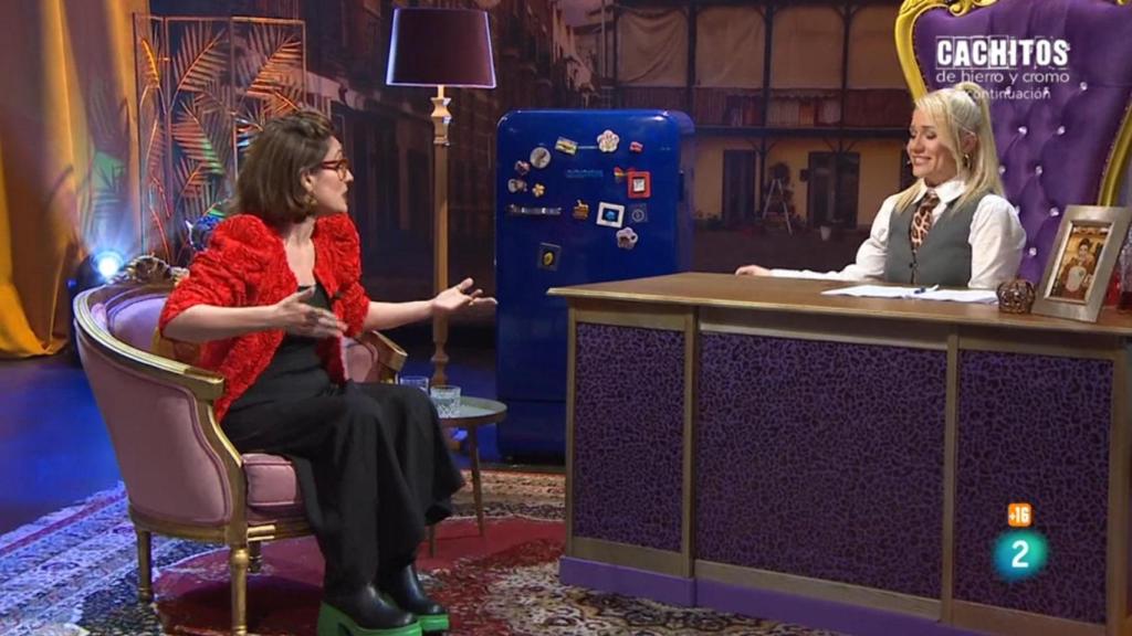 Ana Morgade y Henar Álvarez en 'Al cielo con ella'.