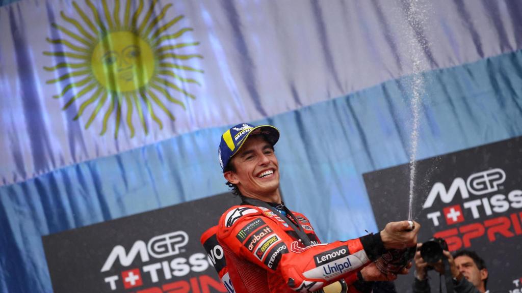 Marc Márquez celebra su victoria en el GP de Argentina.