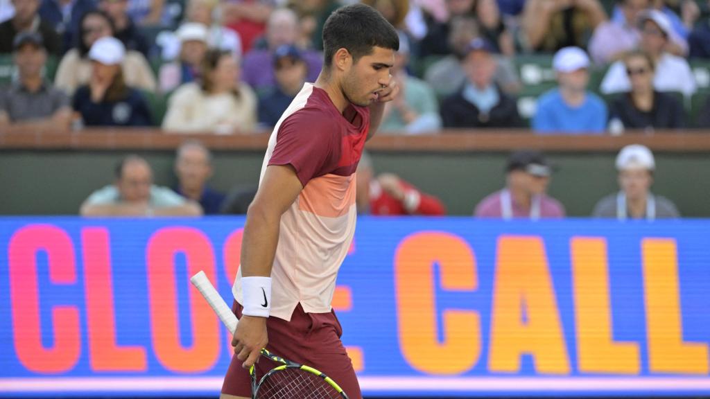 Carlos Alcaraz durante el partido ante Jack Draper en Indian Wells.