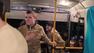 Algunos de los militares rusos que han sido intercambiados por soldados ucranianos.