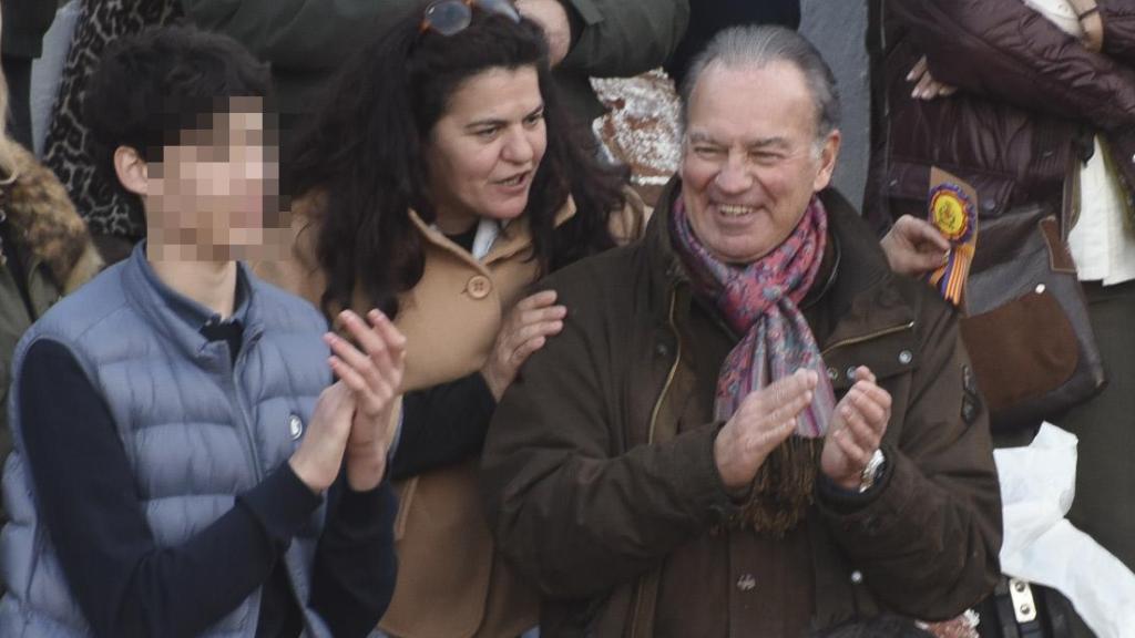 Bertín Osborne junto a su hijo Carlos en los toros.