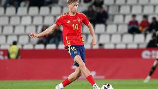 Dean Huijsen, con las categorías inferiores de la Selección.