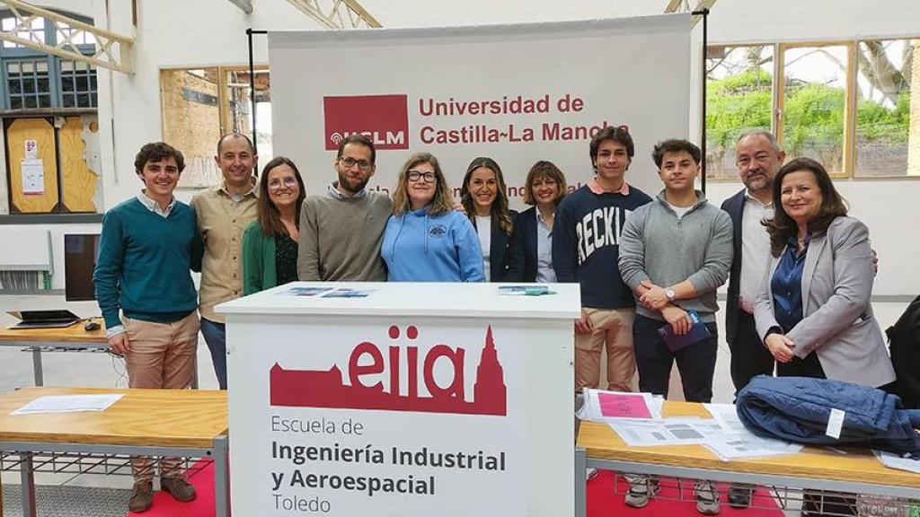 Más de 1.500 personas asisten a la jornada de puertas abiertas en el Campus de Toledo.