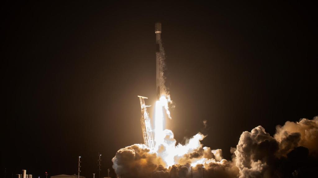 Lanzamiento del satélite ION, de la empresa D-Orbit, durante la misión Transporter 13 de SpaceX, lanzada desde la base Vandenberg en California este 15 de marzo.