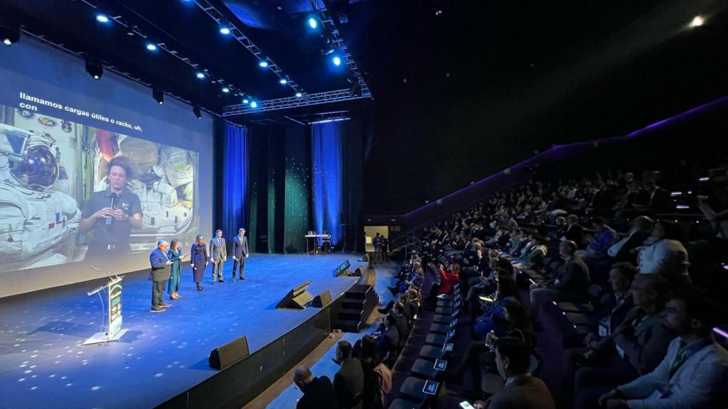 La conexión con Nichole Ayers en el Auditorio Cartuja.