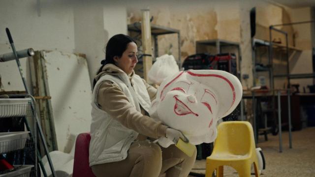 Ambar Valencia On Faller (1)