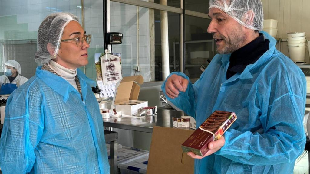 Castilla y León lidera la producción de foie-gras en España. Visita de la consejera a Selectos de Castilla