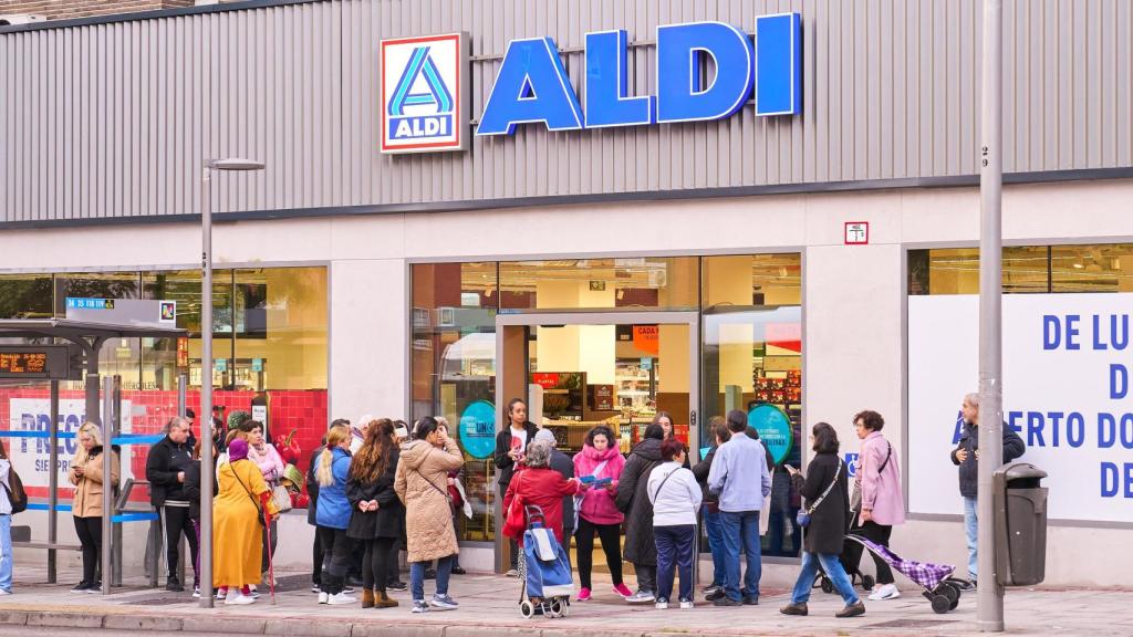 Exterior de una tienda de Aldi en Madrid.