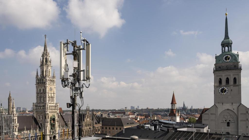 Antena de telecomunicaciones de Telefónica Deutschland en Múnich (Alemania).